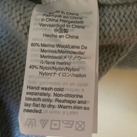 NWT J. Crew 1988 Rollneck Sweater in Merino Wool - Picture 4 of 4